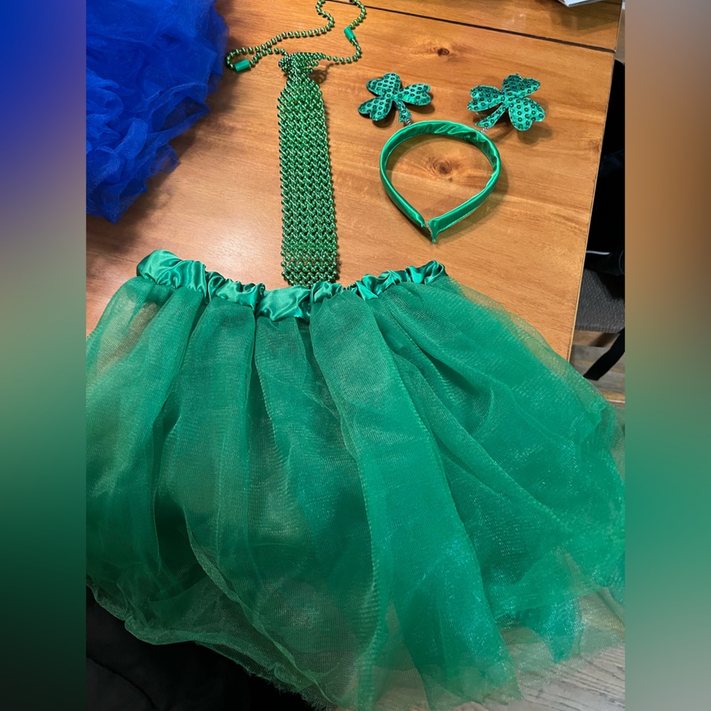 Child tutu and accessories